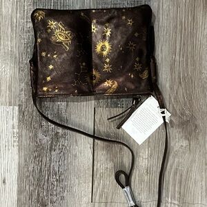 Johnny was purse WANT GONE